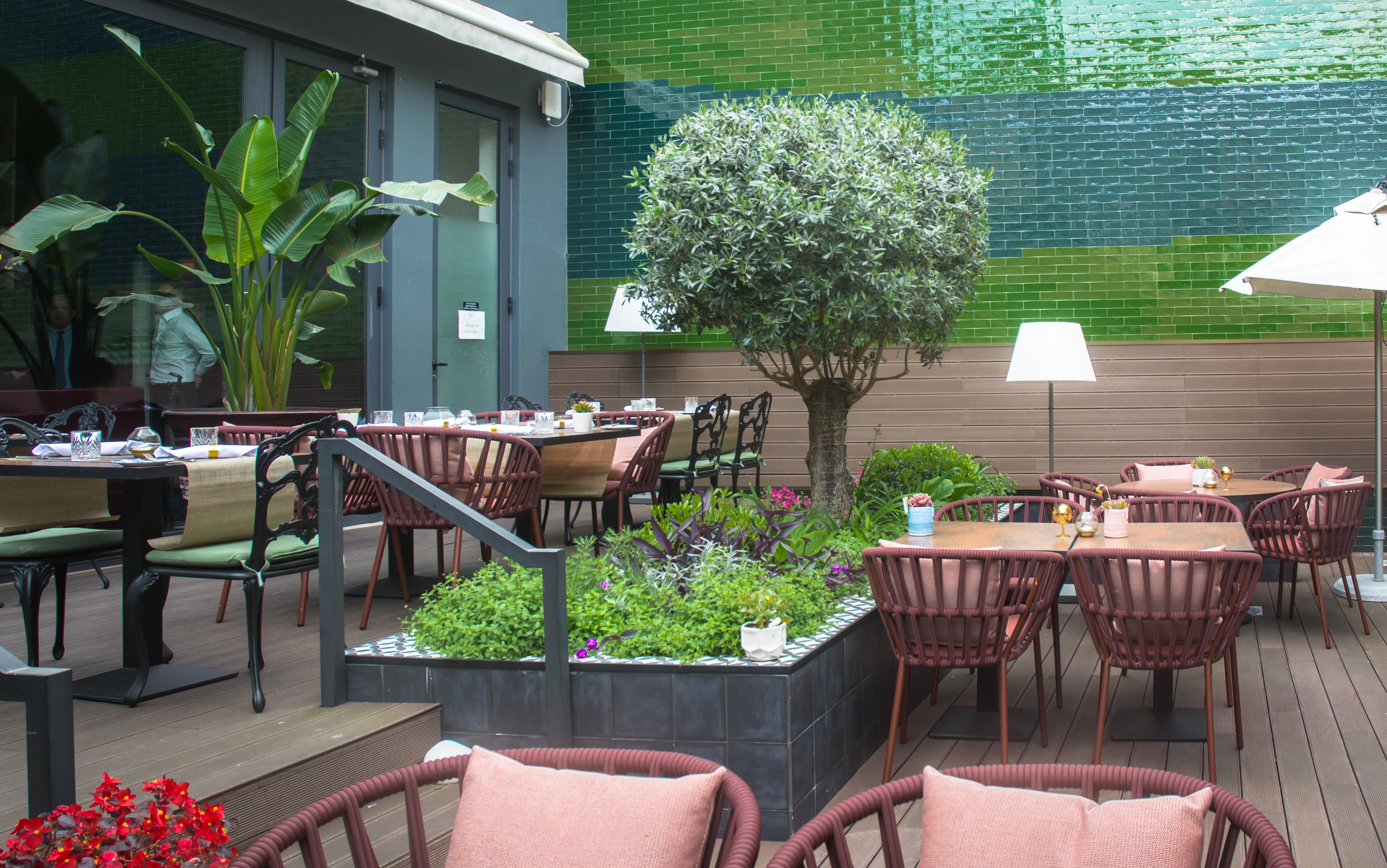 138 Liberdade Hotel Lisboa Ngoại thất bức ảnh The terrace at the restaurant