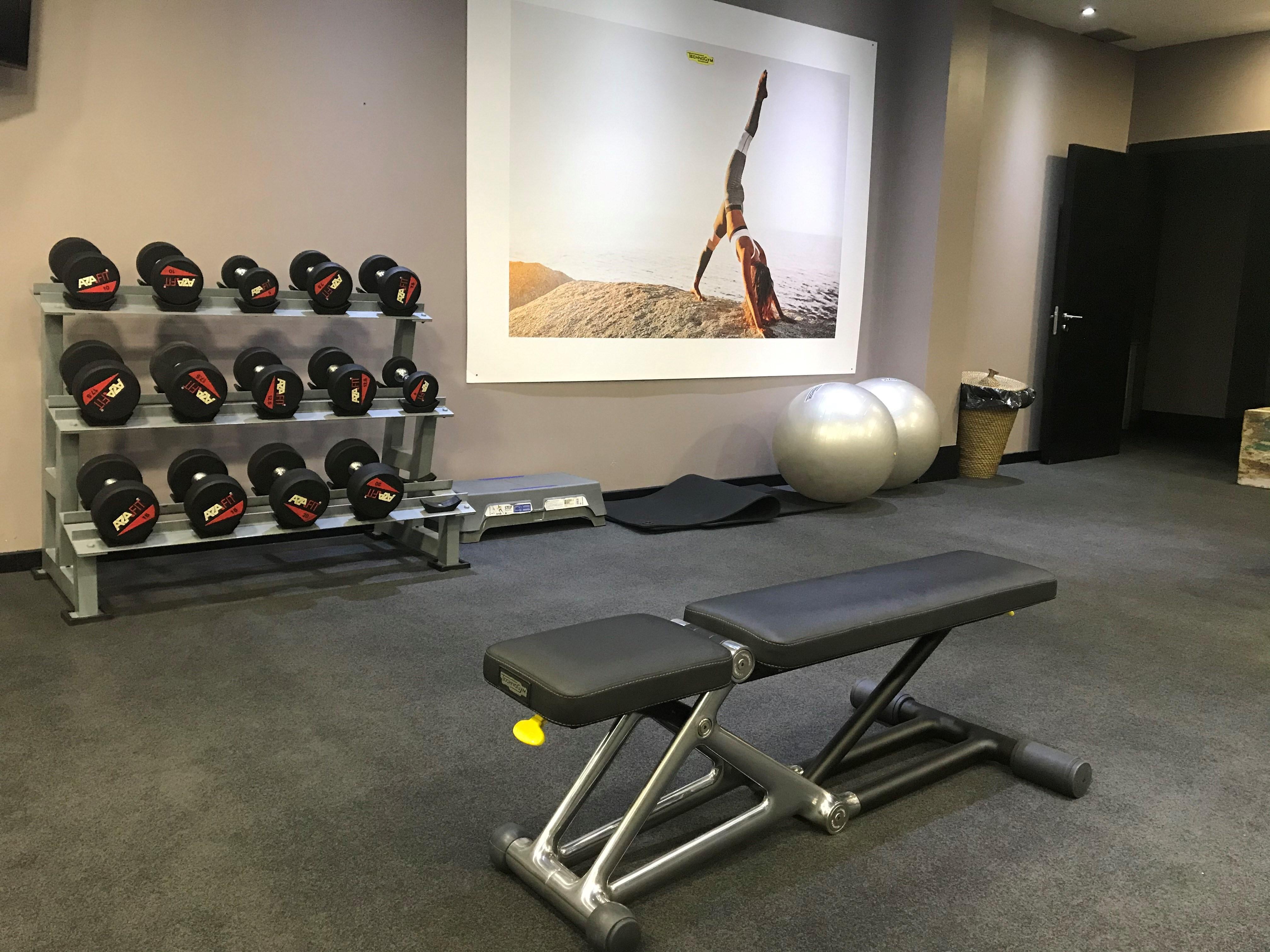138 Liberdade Hotel Lisboa Ngoại thất bức ảnh A weight bench