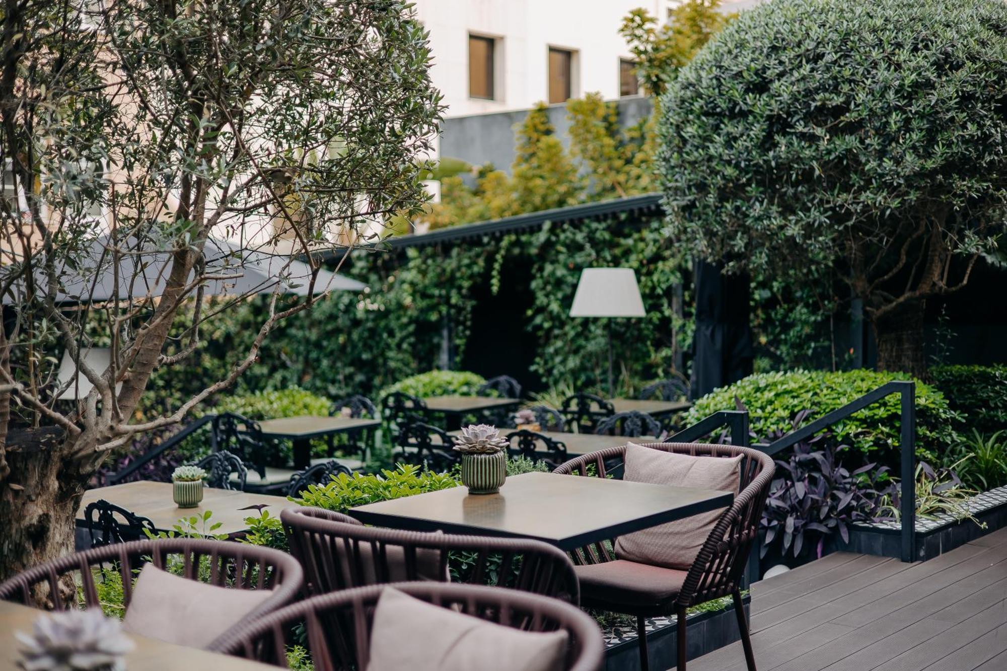 138 Liberdade Hotel Lisboa Ngoại thất bức ảnh The garden of the hotel
